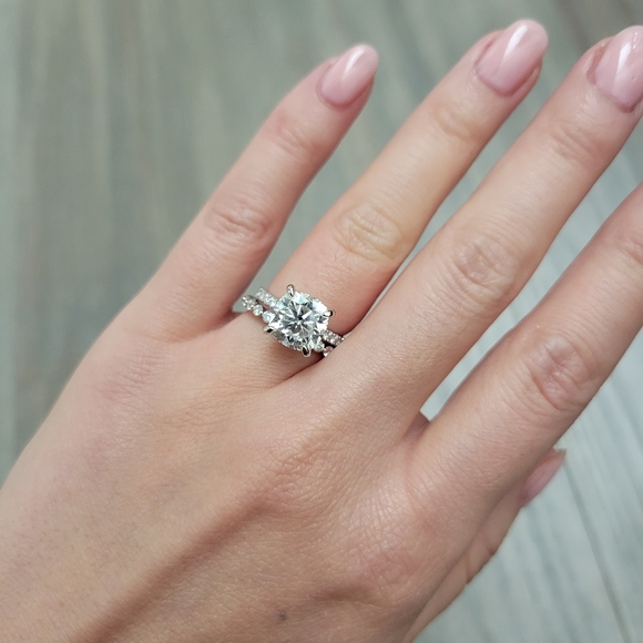 Jewelry - 3ct engagement ring set (sz 4)